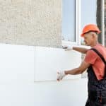 Comment rénover une façade en crépi