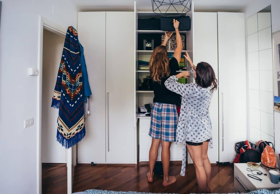 Le dressing fait maison peut-il rivaliser avec du sur-mesure