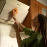 Comment enlever la graisse incrustée sur une hotte, même ancienne